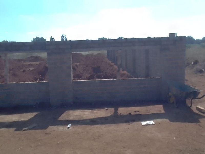 A LAND WITH A STRUCTURE FOR SALE - Photo 2