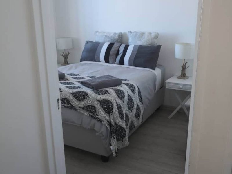 Very Modern Penthouse (AIR B&B) for Sale-City Junction-Cbd - Photo 3