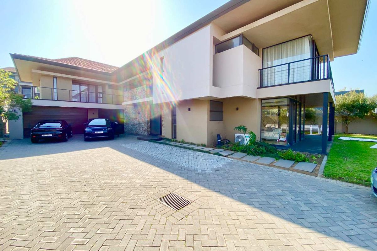 Hendra Estates - Stunning 5 Bedroom House In Izinga Park To Rent - Photo 2