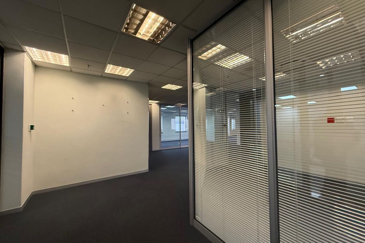 160 Jan Smuts, Rosebank – Office Space to Let - Photo 4