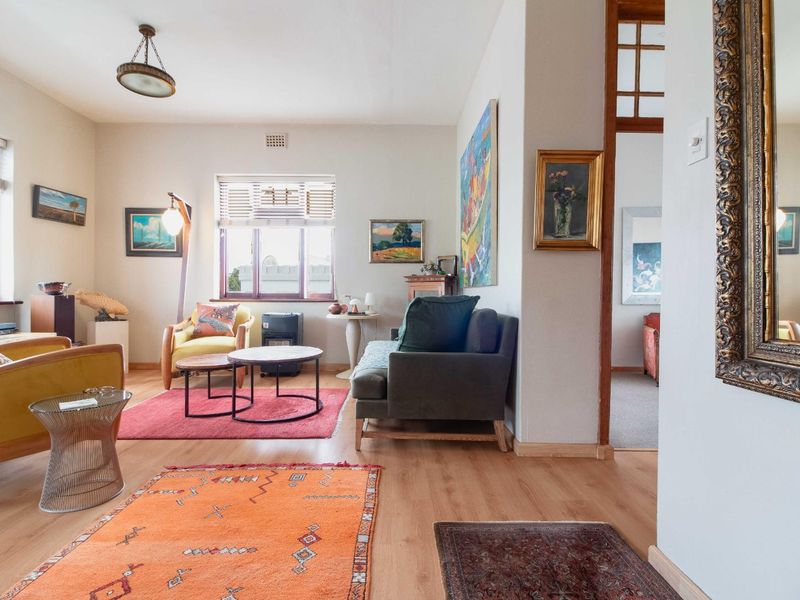 Hopeville Mansions, where old meets new! - Photo 4