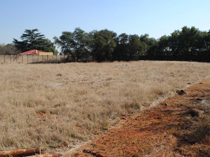 9 Secure Prime 1256m2 vacant stands in the heart of Kookrus (Price per stand) - Photo 4