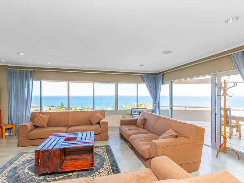 Brenton-on-Sea – Ocean Views & Whale Watching - Photo 10