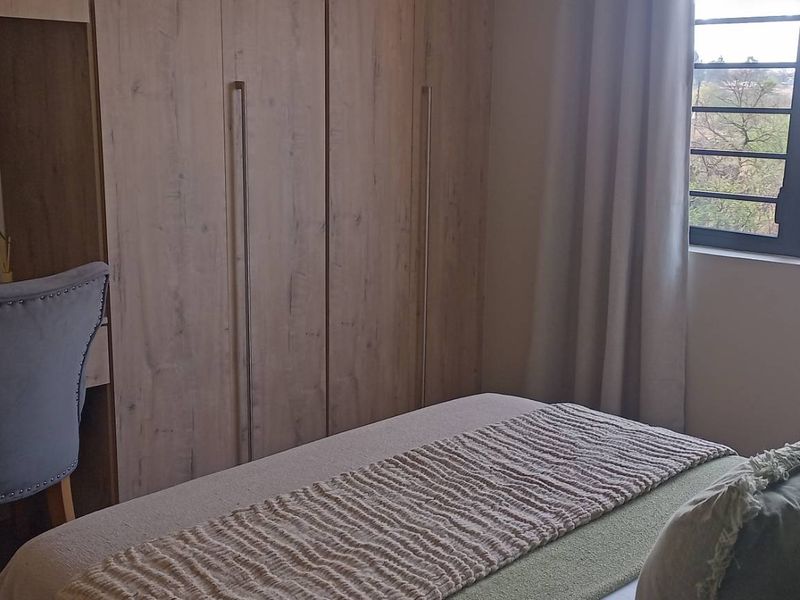 "Secure your Stylish,newly developed 3-Bed apartment in Roodepark Eco City 2" - Photo 10