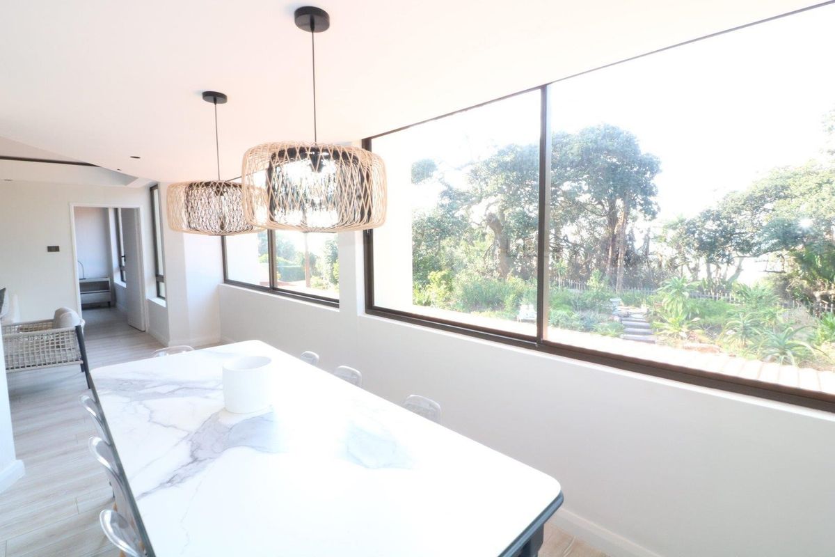 Stunning Newly Renovated Beachfront Oasis with Breathtaking Sea Views! - Photo 5