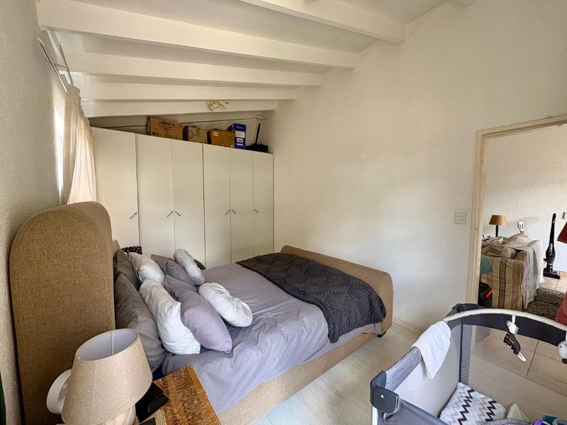 Charming 2 Bedroom Simplex Apartment in Sought-After Meyersdal - Photo 9
