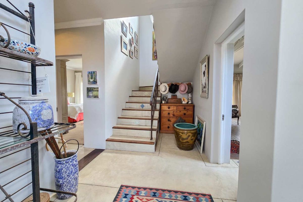 Four bedroom unit for sale in Tollas Oord. - Photo 2