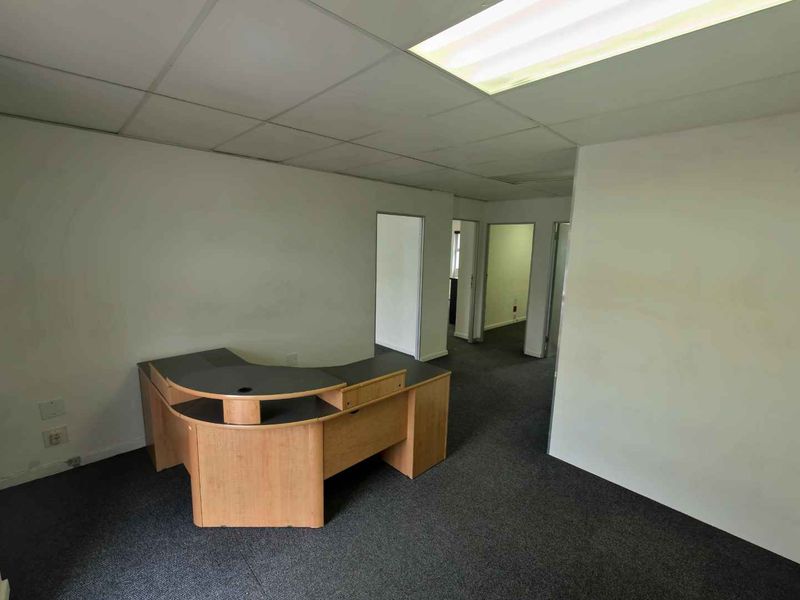GROUND FLOOR OFFICE | FOR LEASE - Photo 6