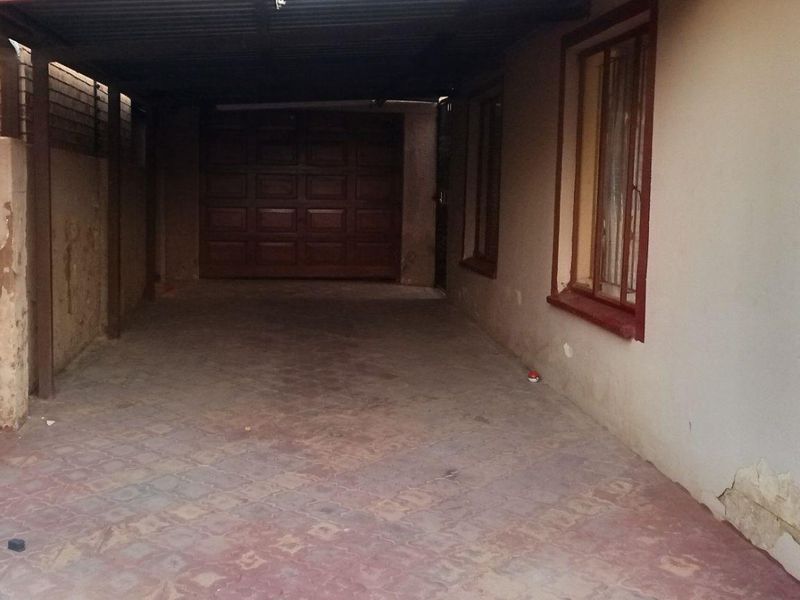 Mahube Valley 2-Bed House: Space, Parking & Extra Income Room - Photo 7