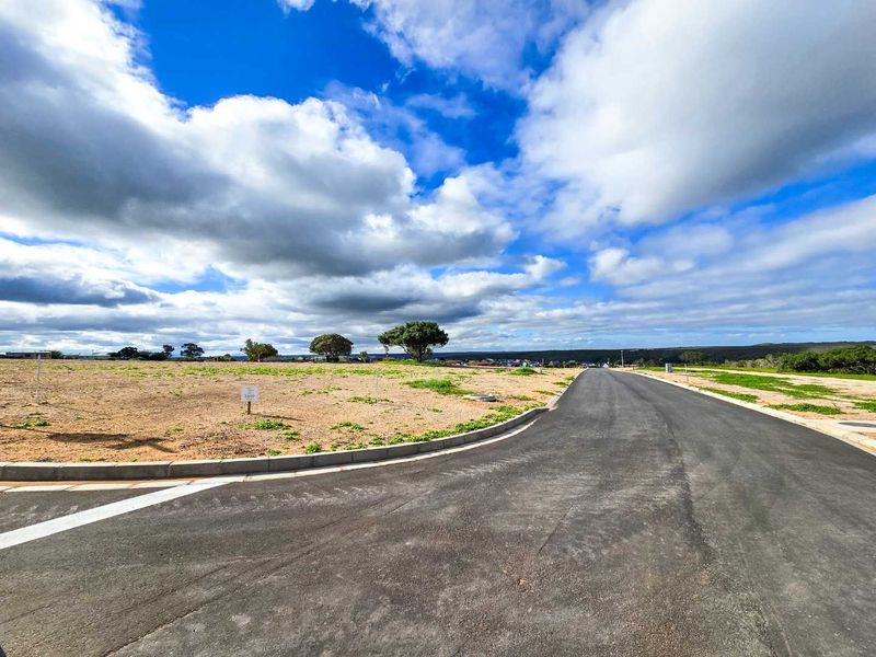 Now is you chance - make your real estate dream a reality! - Photo 4