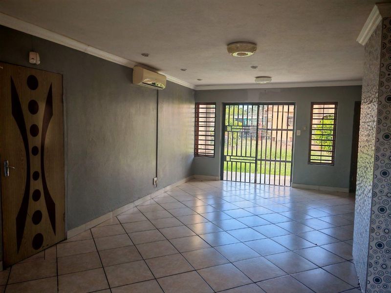 Home For Sale In A Secure Complex - Photo 6