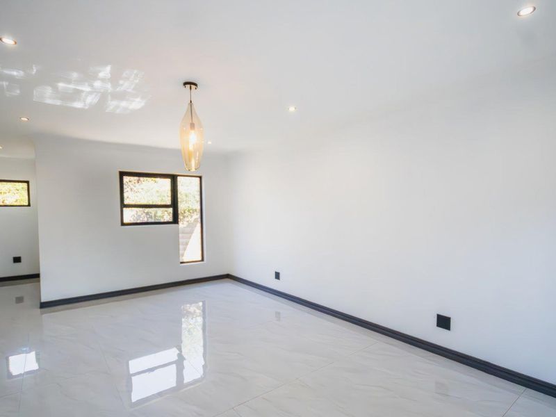 Looking for a HUGE family compound? - Photo 7