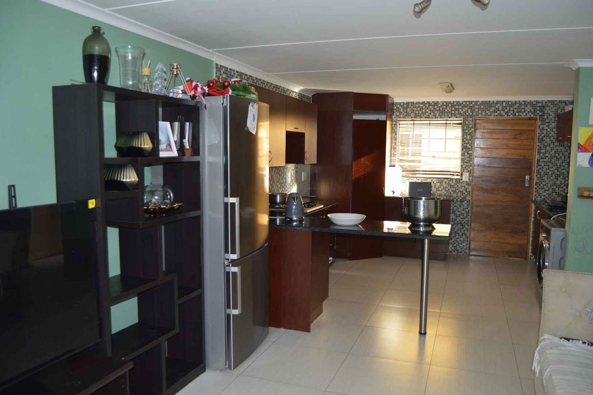 Villa Avante – Designed for Living, Built for Loving - Photo 4