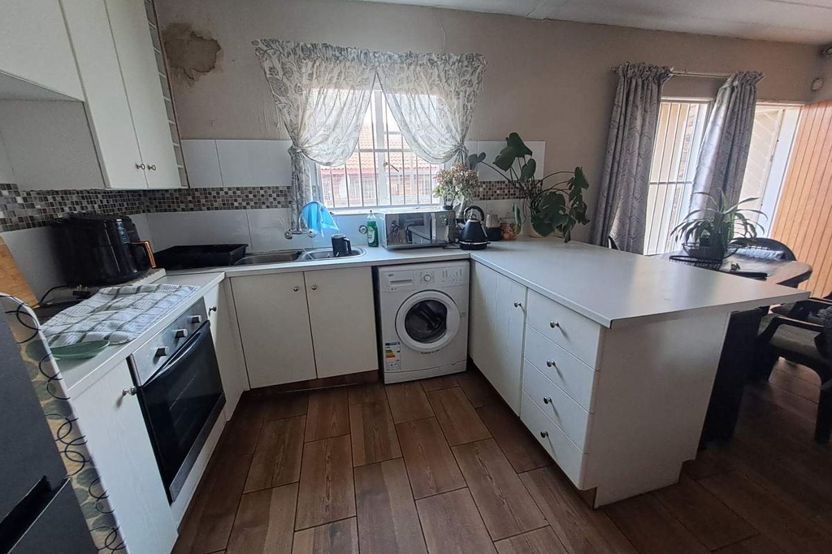 STUNNING Apartment For Sale! - Photo 2