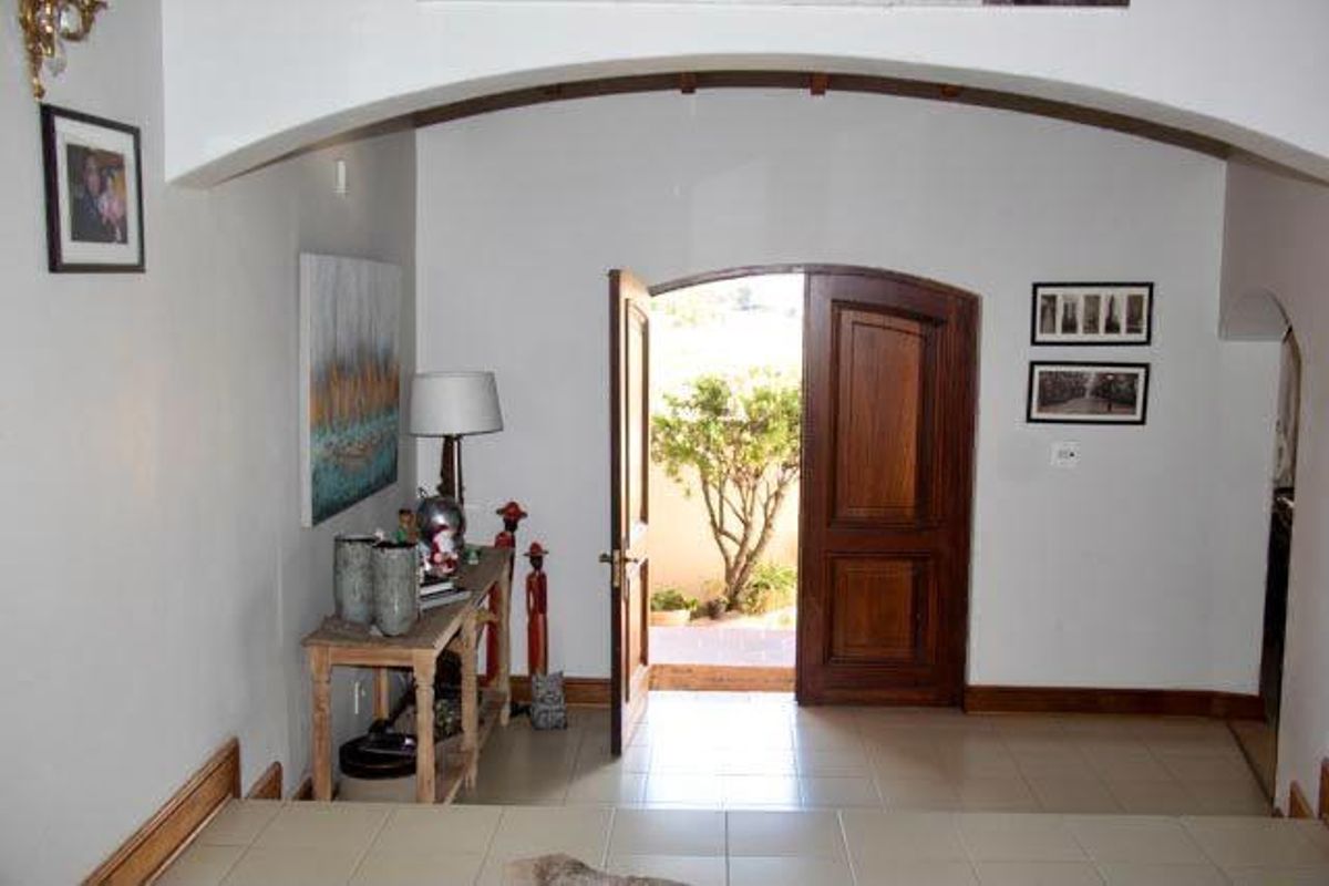 Munificent Mondeor - Photo 4