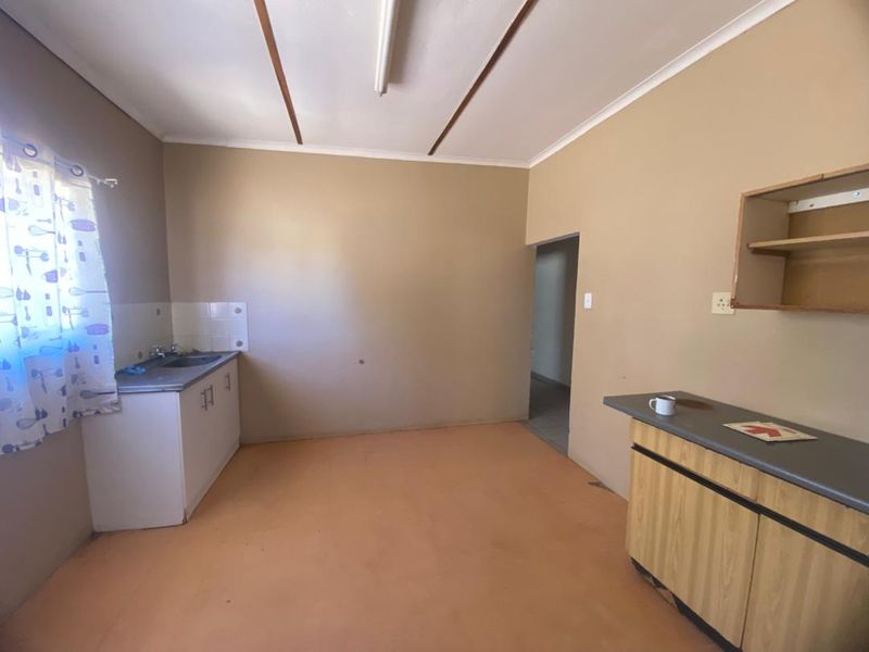 Beautiful home for sale - Photo 7