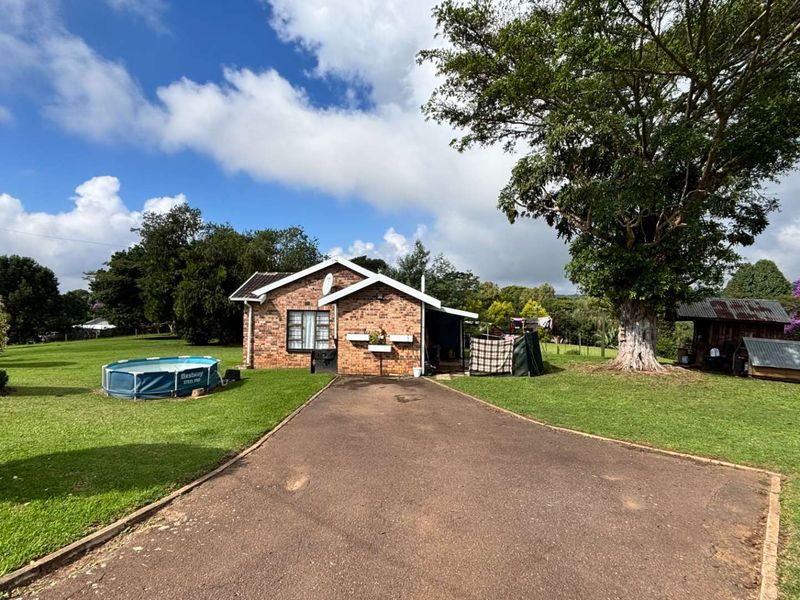 Peaceful Living on Beautiful Land in Waterfall – A Steal at R1 350 000 - Photo 4