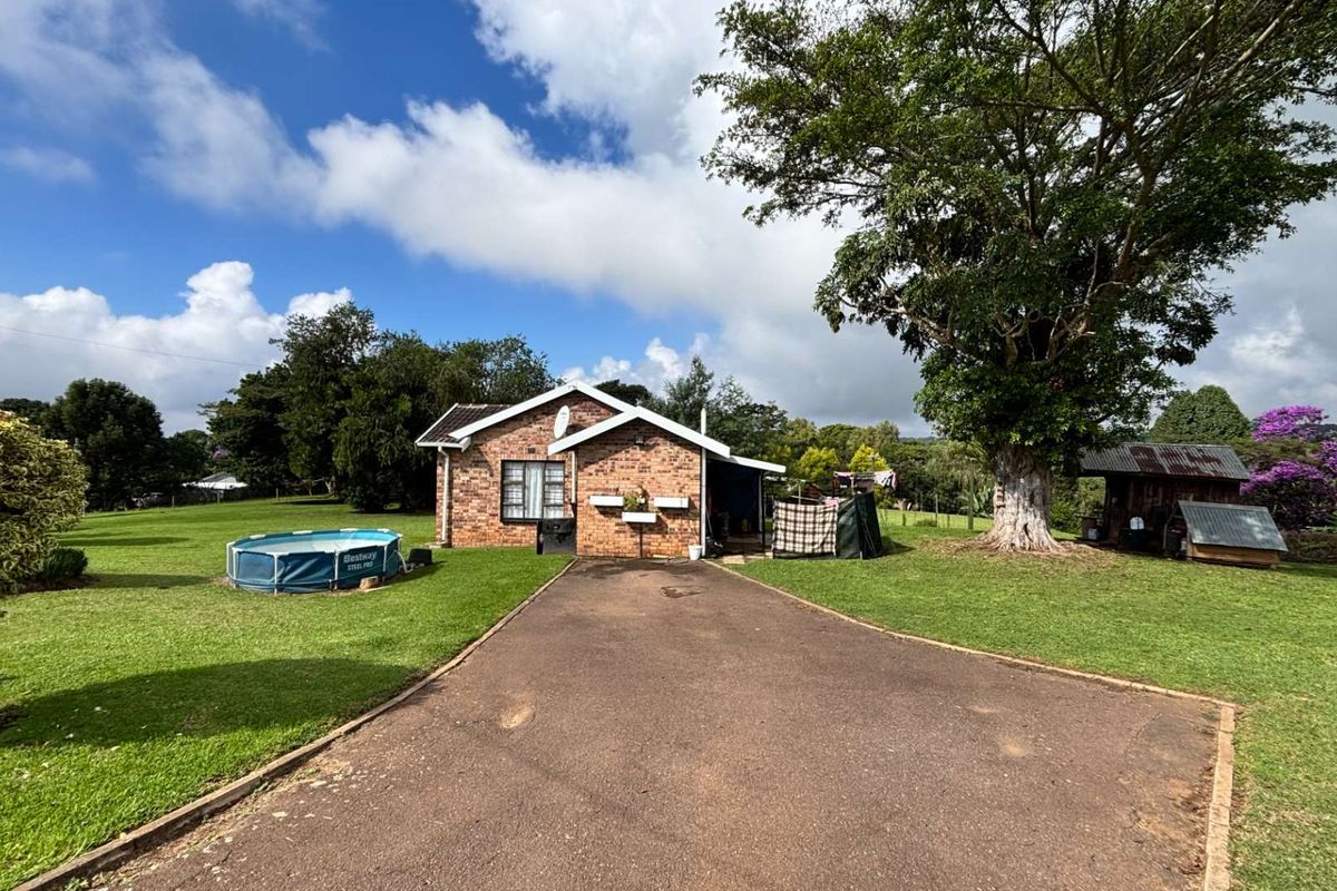 Peaceful Living on Beautiful Land in Waterfall – A Steal at R1 350 000 - Photo 4