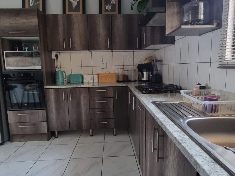 Khomasdal near fire brigade house for sale - Photo 5