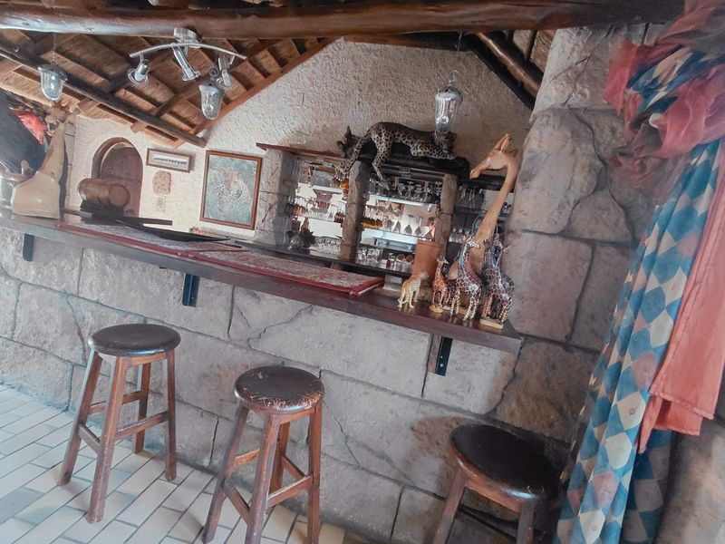 Fully-Equipped Guest House For Sale - Photo 6