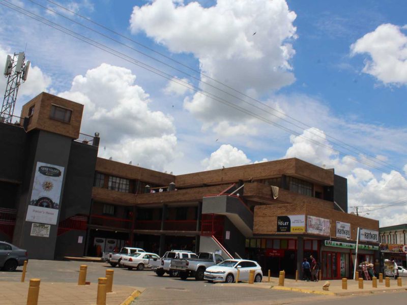 Affordable Rooms available at Benfica- Denville| From R1,800 - Photo 2