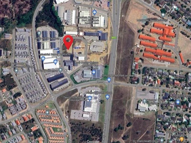 Fairview warehouse with mezzanine, available immediately! - Photo 9