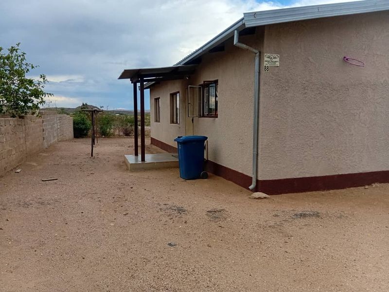 Free Standing House for Sale in Okahandja - Photo 3
