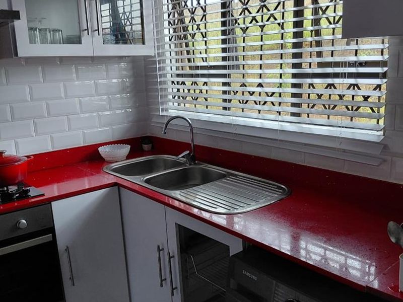 Spacious 4-Bedroom Family Home for Sale – Near Osindisweni Hospital - Photo 3