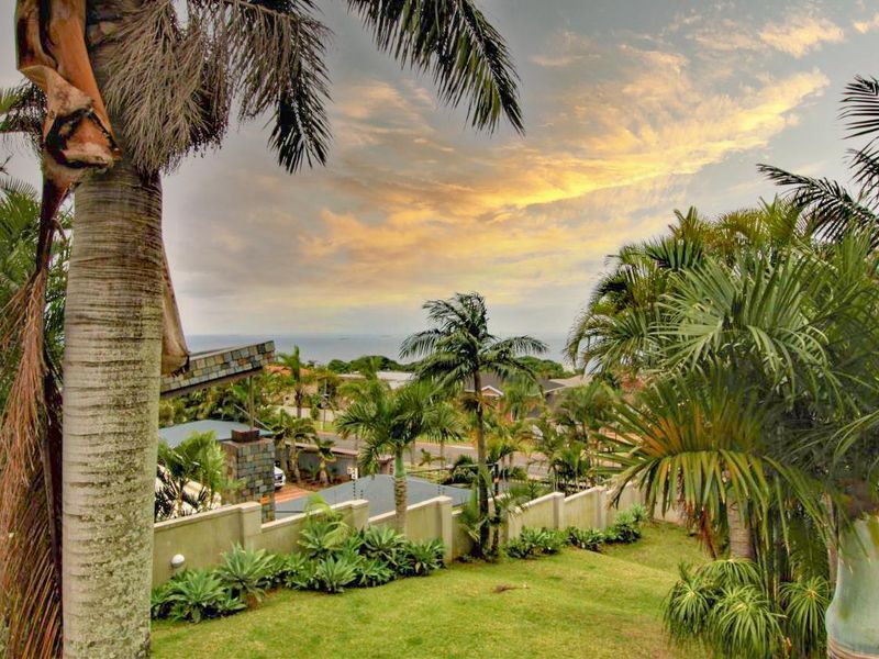 Illustrious Herrwood Drive with Sea Views! - Photo 7