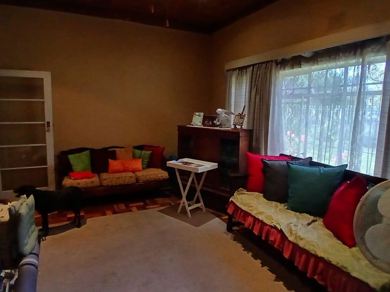 3-Bedroom property in sought-after area - Photo 10