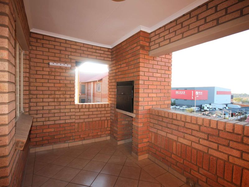 Loadshedding-Free Area! - Photo 9