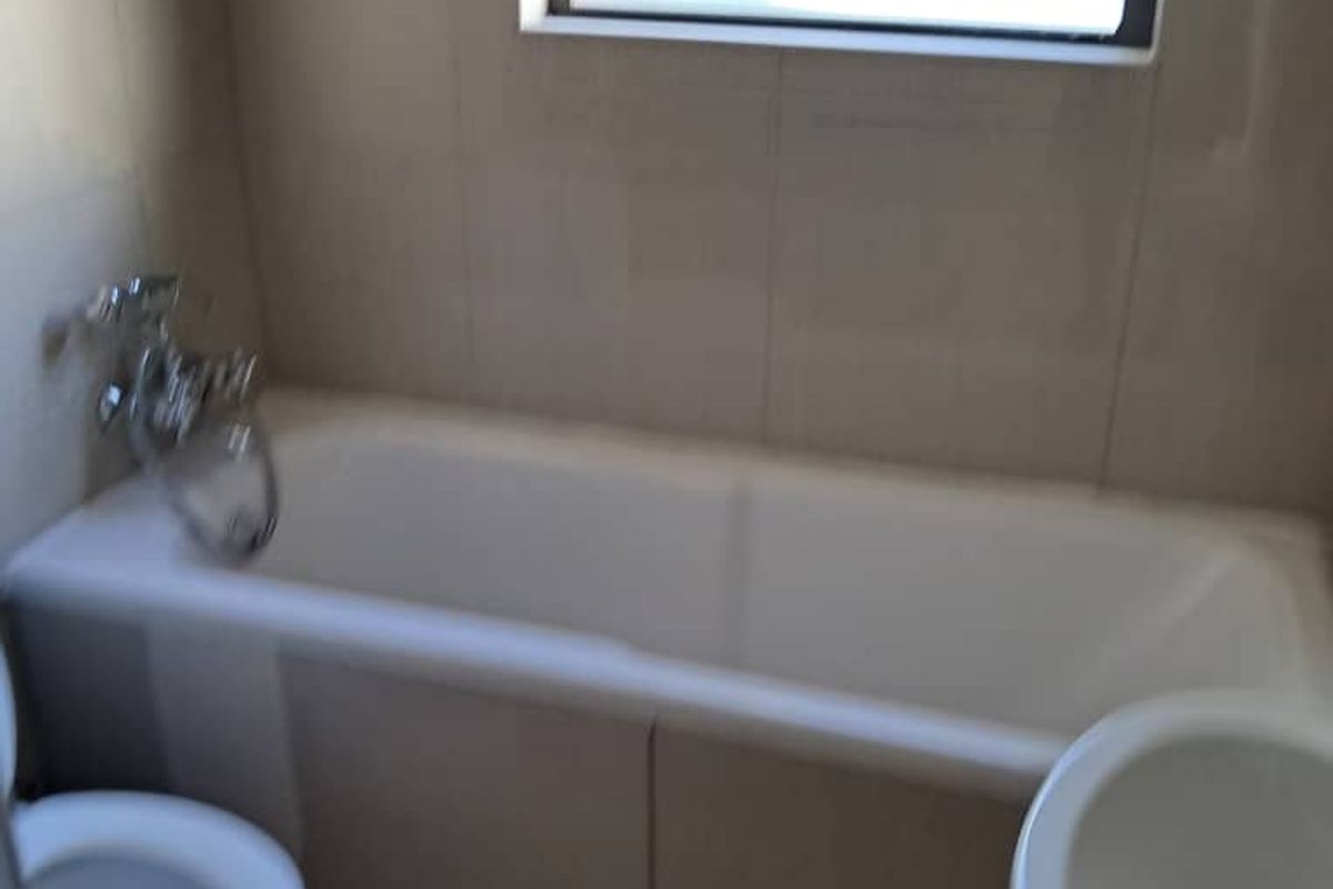 2-Bedroom Apartment for Sale in Okahandja – Perfect Starter Home or Investment! - Photo 5