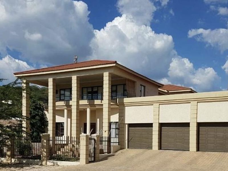 Double storey Mansion for sale - Photo 10
