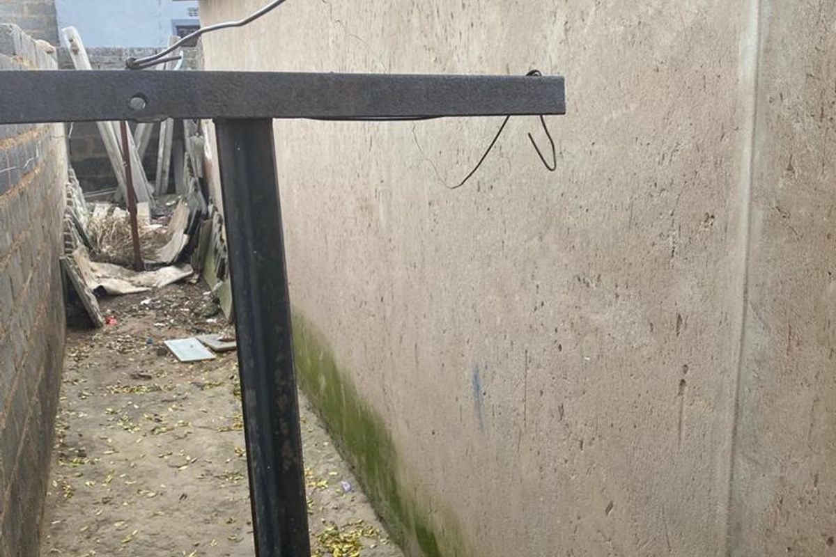 House in Umfuyaneng Tembisa - Photo 2