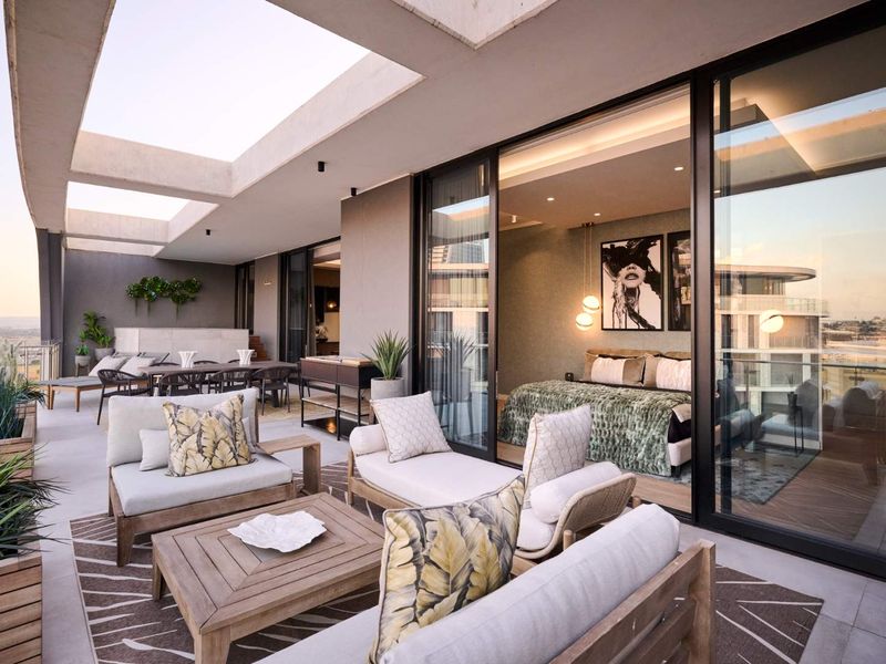 Uncompromised Views, Redefined Luxury - Photo 4