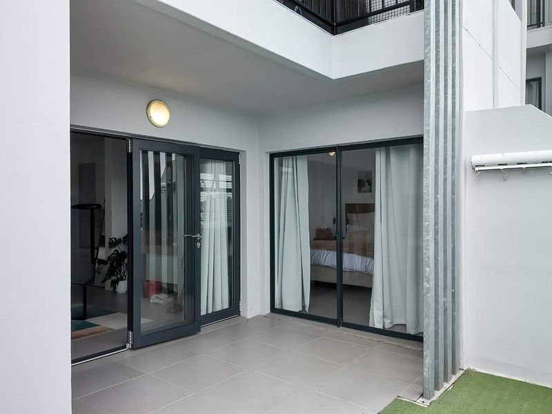 Modern Ground-Floor Apartment in Ruby Estate - Photo 4