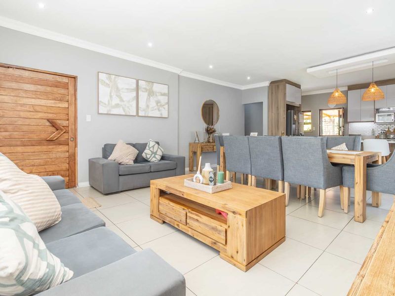 Beautiful Family Home for Sale in Horison - Photo 6