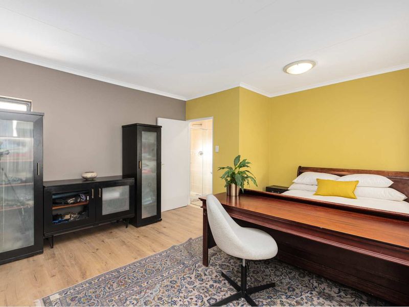 2 Bed home with flatlet in Radiokop - Photo 10