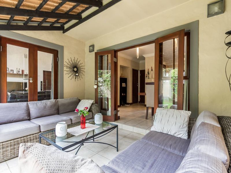 3 Bedroom House for Sale in Dainfern - Photo 9