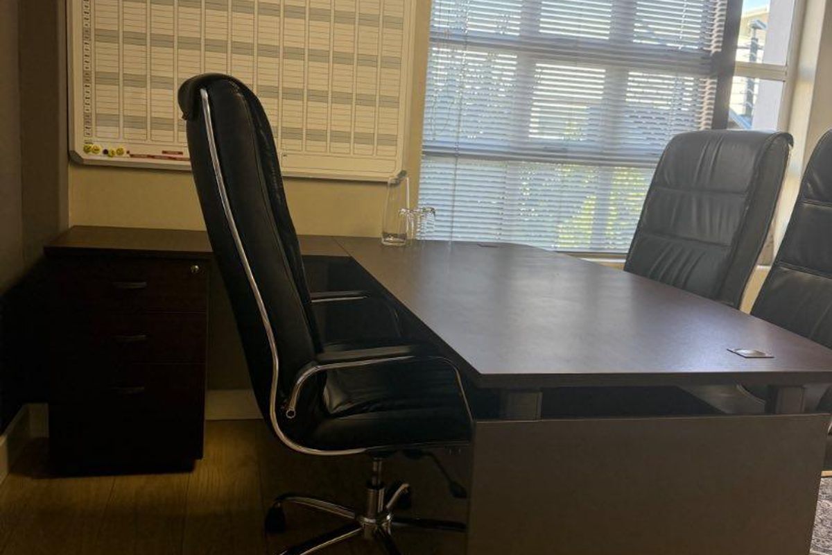 Turn key office- flat - Photo 5