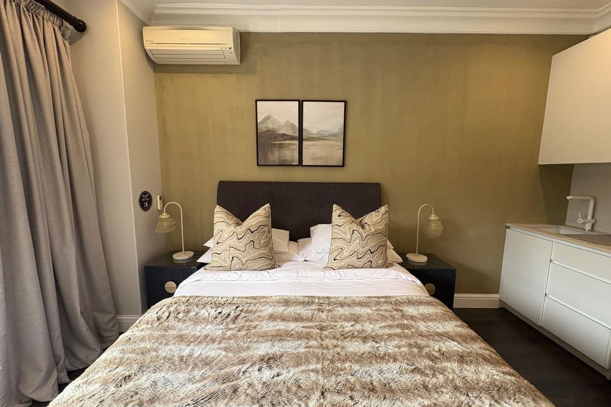 Furnished Studio in West Beach - Photo 5