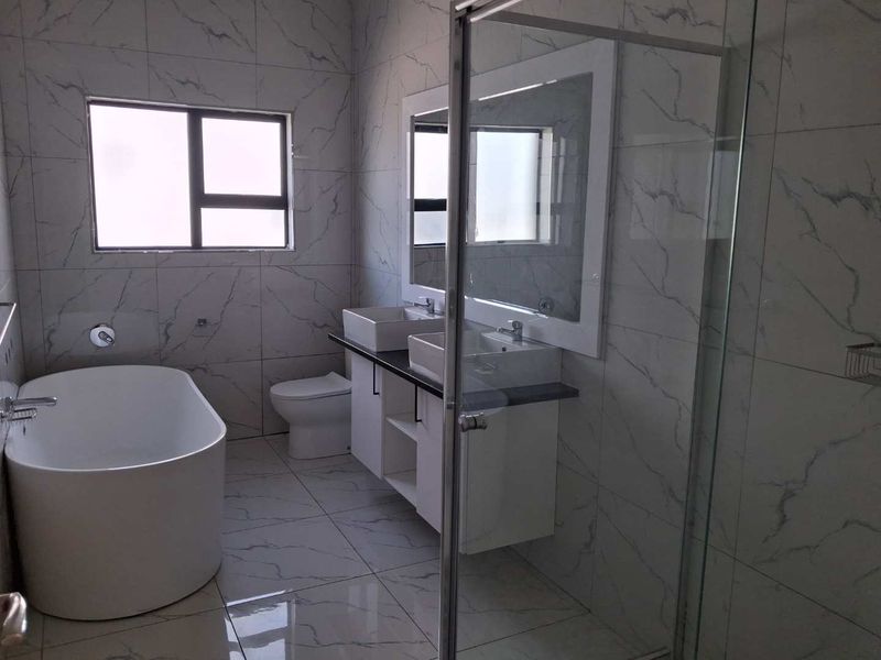 Large family house to rent in Elawini - Photo 10