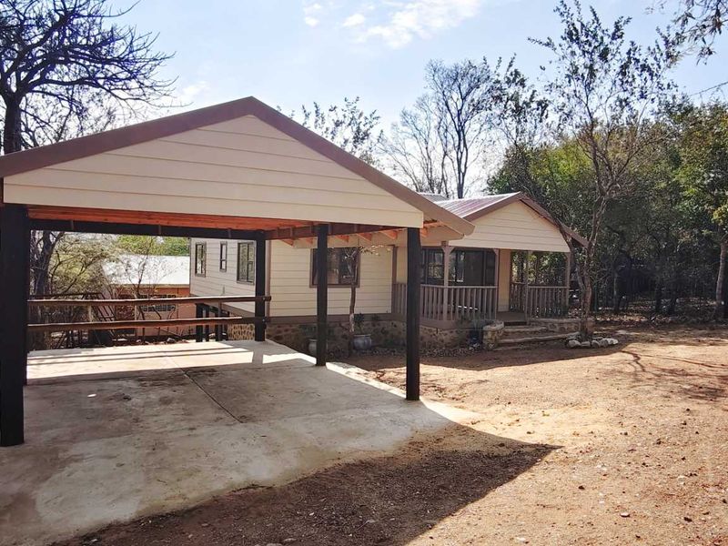 Modern Off-Grid Living: Brand New Nutech Home - Photo 3