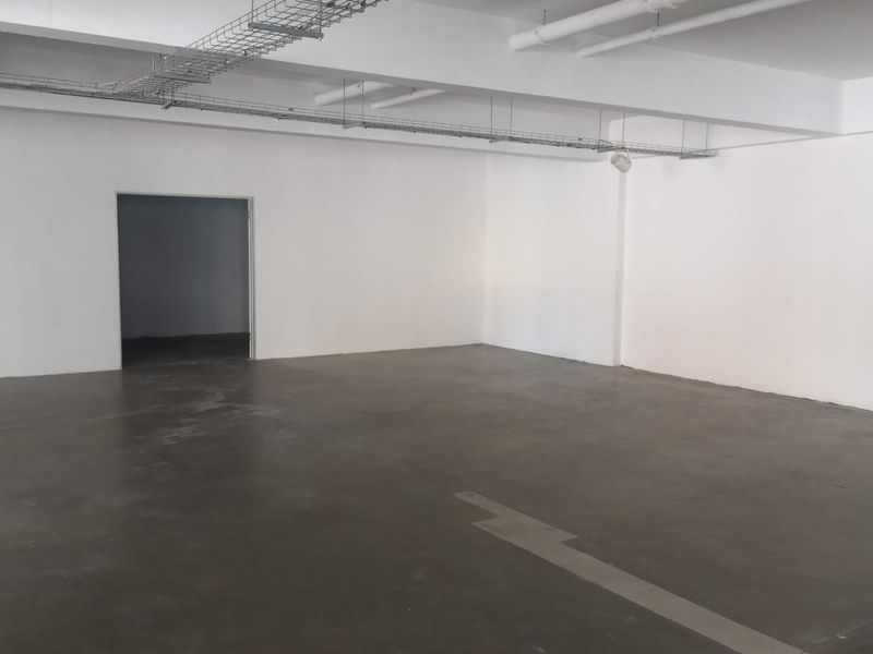 High Visibility, street level and corner retail site in Woodstock - Photo 7