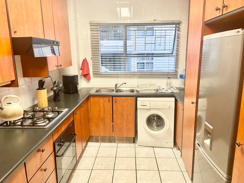 2 Bedroom and 2 Bathroom Townhouse for Sale! - Photo 6