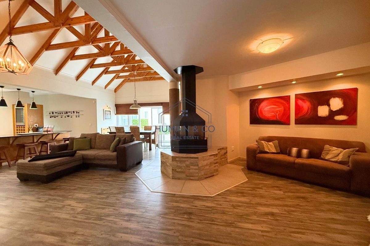 Spacious 5 Bedroom house in prime Meersig Area - Photo 3