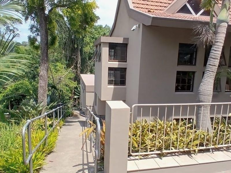 Spacious Westville Central Home. - Photo 2