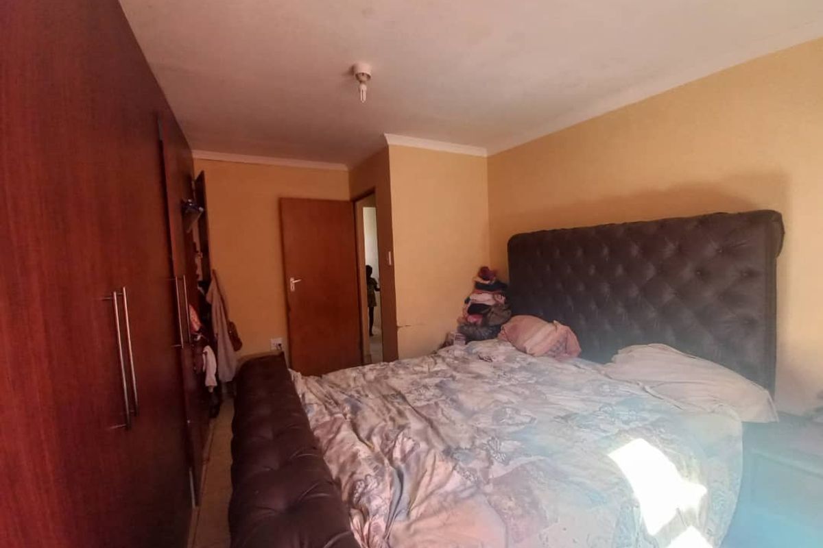 Kuisebmond, Walvis Bay:  Home with 3 Flats if for Sale - Photo 5