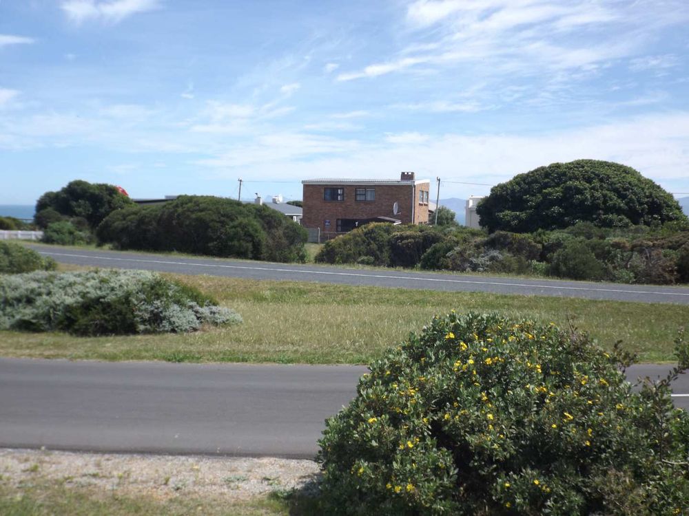 Our View to the front. NO vacant Plot in between us & this View (only a greenbelt).