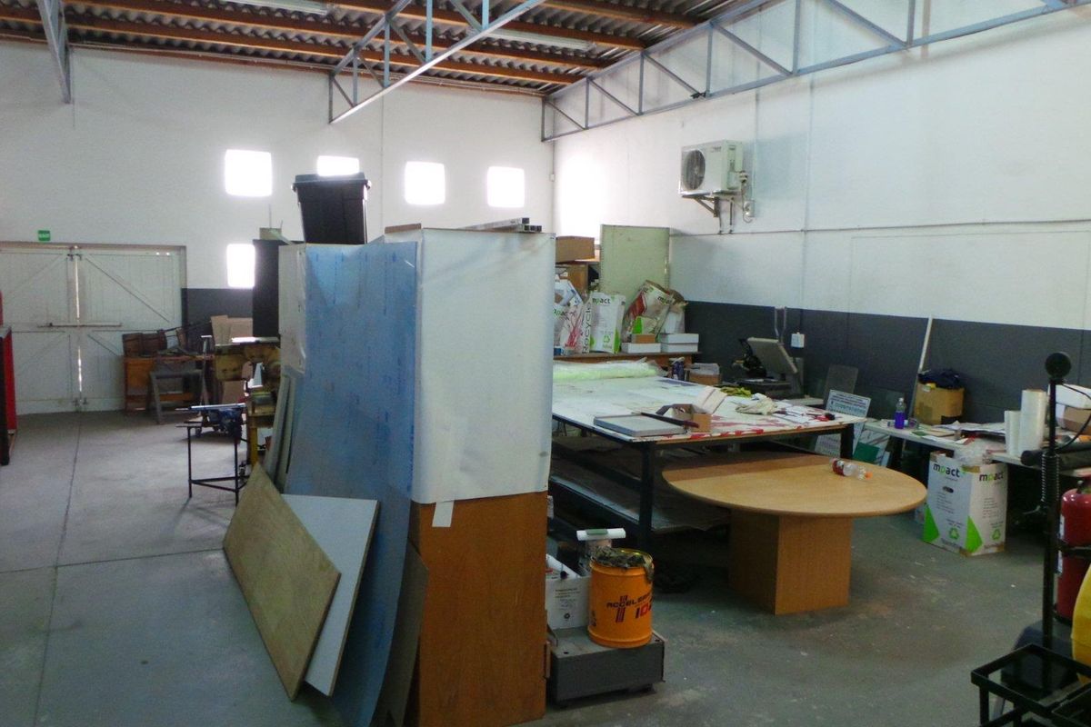 Industrial workshop warehouse close to town and Kuisebmond - Photo 5